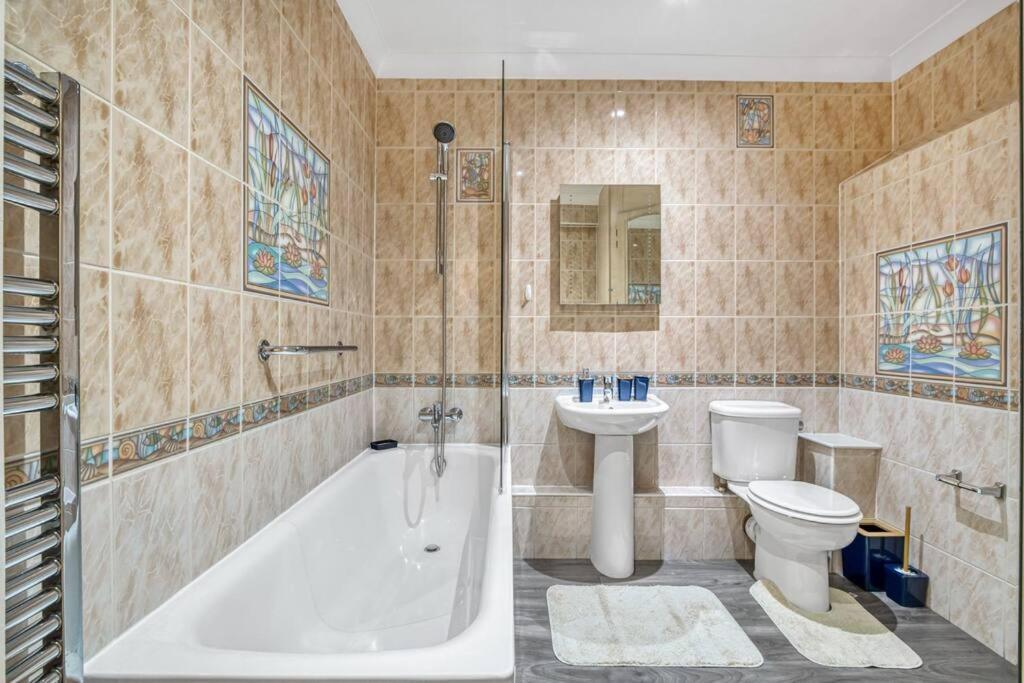 شقة Luxury Oasis لندن المظهر الخارجي الصورة